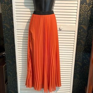 Elegant Orange A-Line Pleated Skirt